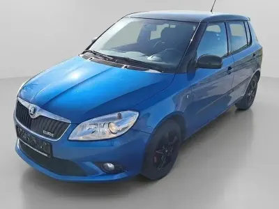 Gebraucht Skoda Fabia RS 179 PS (131 kW) 2014 Blau Limousine