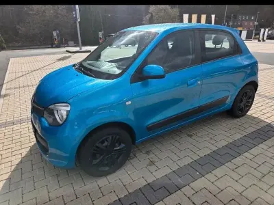 Używany Renault Twingo Dynamique 71 KM (52 kW) 2015 Niebieski Hatchback