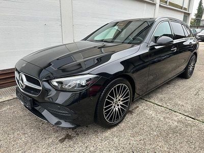 Schwarz Gebraucht 2024 Mercedes C200 Avantgarde Limousine | 32.899 €