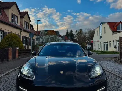 Gebraucht Porsche Panamera S 333 PS (244 kW) 2011 Schwarz Limousine