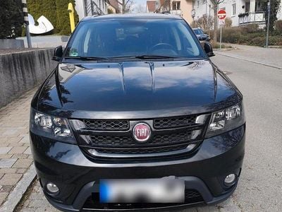 Gebraucht Fiat Freemont 170 PS (125 kW) 2015 Schwarz SUV