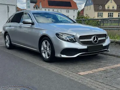 Gebraucht Mercedes 200 150 PS (110 kW) 2017 Silber Kombi