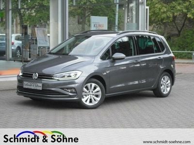 Grau Gebraucht 2018 VW Golf Sportsvan Comfortline Van / Kleinbus | 22.992 €
