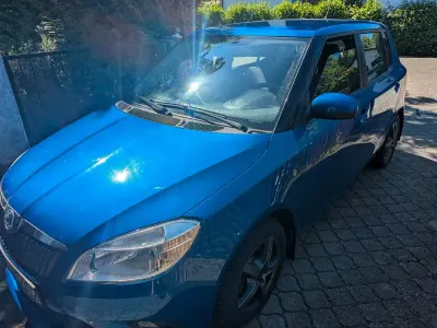 Gebraucht Skoda Fabia 86 PS (63 kW) 2014 Blau Kleinwagen