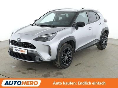 Gebraucht Toyota Yaris Cross 116 PS (85 kW) 2022 Grau SUV