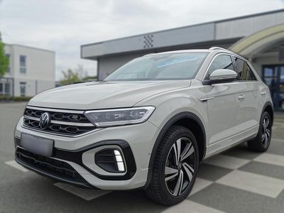 Second-hand VW T-Roc R-line 150 CP (110 kW) 2024 Farbe: SUV