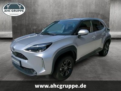 Usata Toyota Yaris Cross Elegant 92 CV (67 kW) 2022 Argento SUV