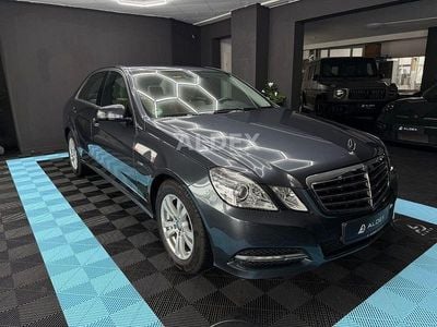 Grau Gebraucht 2011 Mercedes E220 Avantgarde Limousine | 15.870 € (Fairer Preis)