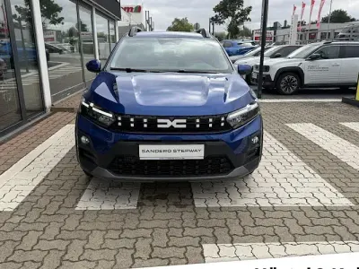 Neu Dacia Sandero Expression 110 PS (80 kW) 2026 Blau Limousine