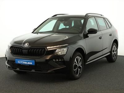 Schwarzmagic perleffekt Gebraucht 2024 Skoda Kamiq Selection SUV | 24.780 € (Guter Preis)