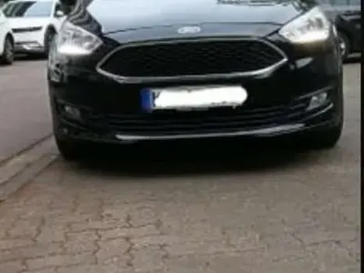 Gebraucht Ford Grand C-Max Trend 125 PS (91 kW) 2019 Schwarz Van / Kleinbus