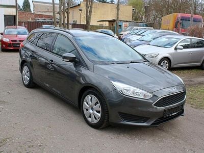 Usata Ford Focus Trend 125 CV (91 kW) 2015 Grigio Station wagon