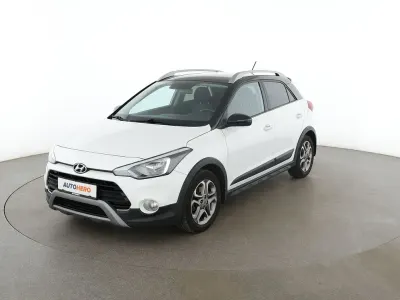 Gebraucht Hyundai i20 Active 2020 Weiß Kleinwagen