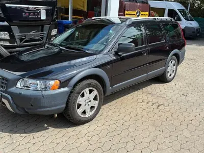 Gebraucht Volvo XC70 Summum 185 PS (136 kW) 2006 Schwarz Kombi