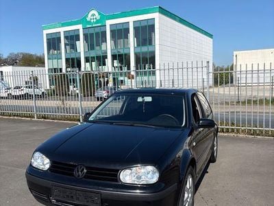 Brugt VW Golf IV 110 HK (80 kW) 2002 Sort Hatchback