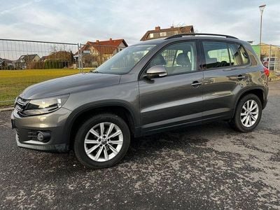Grau Gebraucht 2012 VW Tiguan SUV | 7.490 € (Guter Preis)