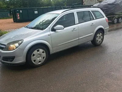 Gebraucht Opel Astra 2006 Grau Kombi