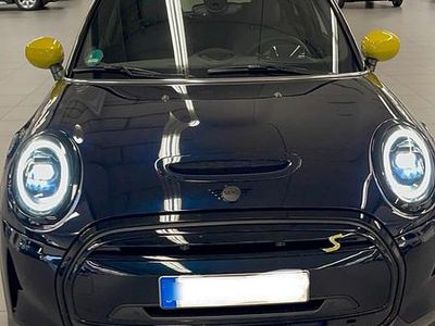 Gebraucht Mini Cooper 135 kW (184 PS) 2023 Schwarz Kleinwagen