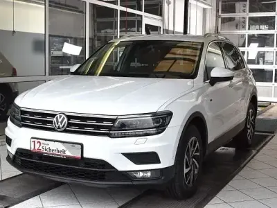 Gebraucht VW Tiguan 190 PS (139 kW) 2018 Pure white SUV