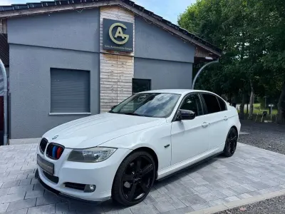Gebraucht BMW 318 M Sport 143 PS (105 kW) 2011 Weiß Limousine
