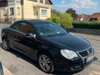 Gebraucht VW Eos 140 PS (102 kW) 2006 Schwarz Cabrio