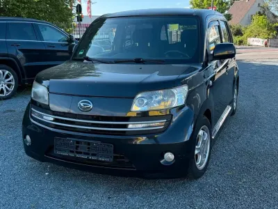 Gebraucht Daihatsu Materia 101 PS (74 kW) 2008 Schwarz Van / Kleinbus