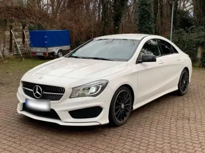 Gebraucht Mercedes CLA180 AMG line 122 PS (89 kW) 2015 Andere farben Coupé