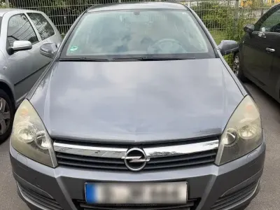 Gebraucht Opel Astra Edition 90 PS (66 kW) 2006 Grau Limousine