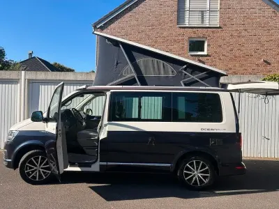 Gebraucht VW California California 150 PS (110 kW) 2019 Blau Van