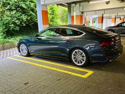 Grau Gebraucht 2018 Audi A5 Sportback Sport Kleinwagen | 26.300 € (Etwas zu teuer)