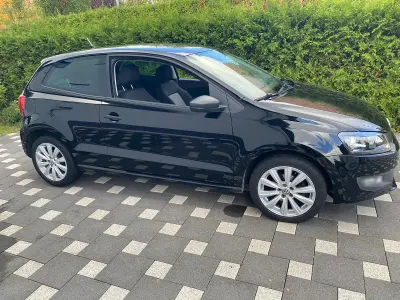 Gebraucht VW Polo Trendline 51 PS (37 kW) 2010 Schwarz Kleinwagen