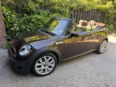 Gebraucht Mini Cooper S Cabriolet 184 PS (135 kW) 2011 Braun Cabrio