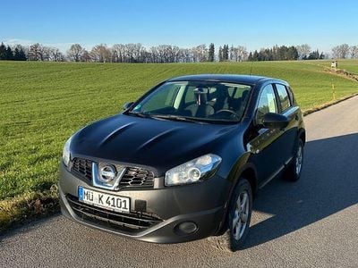 Schwarz Gebraucht 2012 Nissan Qashqai 360º SUV | 5.500 € (Guter Preis)