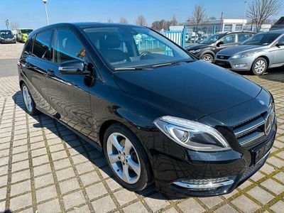 gebraucht Mercedes B200 B 200Edition 1 1-Hd./Navi/R-Kam./Park/SHZ