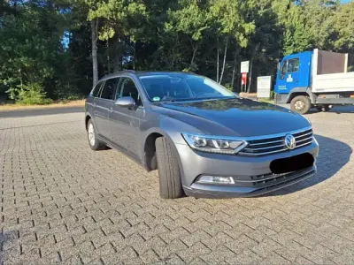 Gebraucht VW Passat 150 PS (110 kW) 2017 Grau Kombi