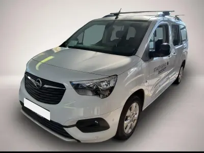 Gebraucht Opel Combo-e Life XL Ultimate 100 kW (136 PS) 2022 Manufacturer Van / Kleinbus