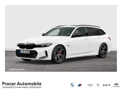 Usata BMW 330e M Sport 292 CV (214 kW) 2022 Bianco Station wagon