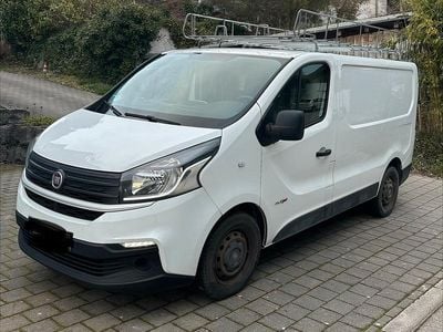 Gebraucht Fiat Talento 109 PS (80 kW) 2016 Weiß Van / Kleinbus