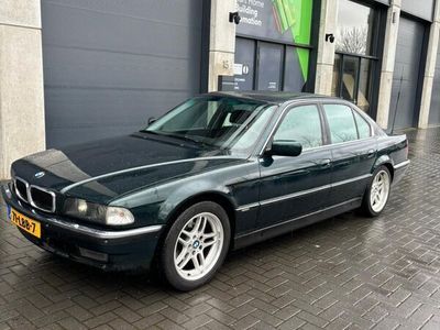 gebraucht BMW 750 7er 5.4 I I AUT 1995, grün, SCHÖNES AUTO