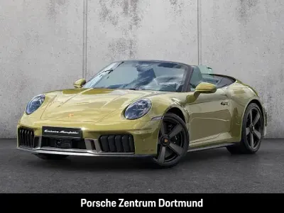 Neu Porsche 992 541 PS (397 kW) 2026 Olive neo (gruen) Cabrio