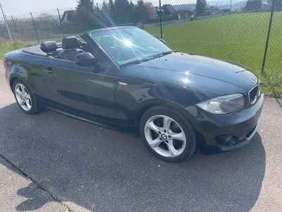 Gebraucht BMW 118 Cabriolet Exclusive 143 PS (105 kW) 2012 Schwarz Cabrio