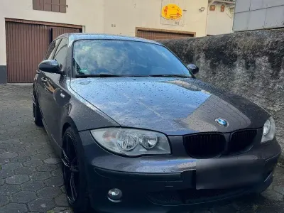 Brugt BMW 116 122 HK (89 kW) 2005 Sort Hatchback