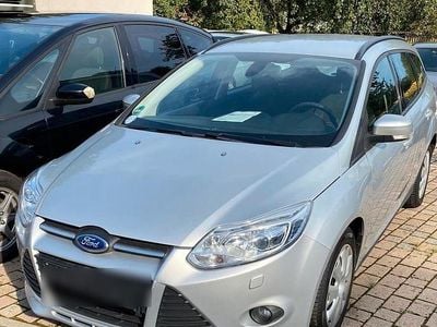 Gebraucht Ford Focus Trend 2011 Silber Kombi