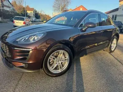 Gebraucht Porsche Macan S 258 PS (189 kW) 2016 Mahagonimetallic SUV