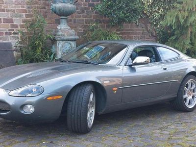Jaguar XKR