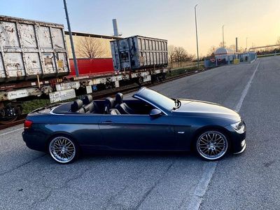 Gebraucht BMW 325 Cabriolet Performance 218 PS (160 kW) 2007 Grau Cabrio