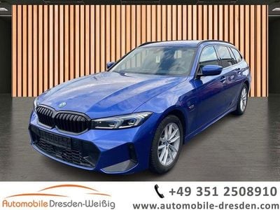 Gebraucht BMW 330e M Sport 292 PS (214 kW) 2022 Blau Kombi
