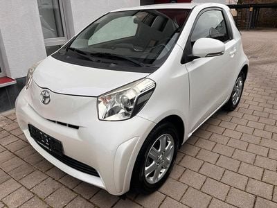 Gebraucht Toyota iQ 68 PS (50 kW) 2009 Weiß Kleinwagen
