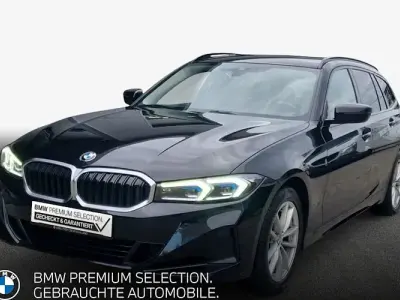 Gebraucht BMW 318 Sport Line 156 PS (114 kW) 2024 Black sapphire metallic Kombi