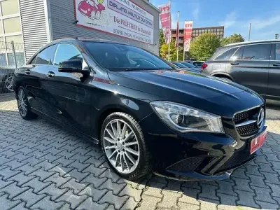 Brugt Mercedes CLA220 177 HK (130 kW) 2014 Sort Sedan